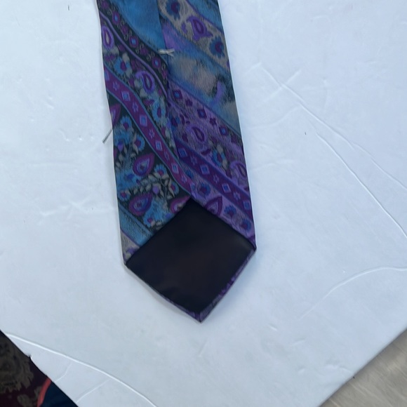 Vintage Karl Lagerfeld Tie - Victorian Floral stripe Print - 100% Silk - Picture 8 of 11